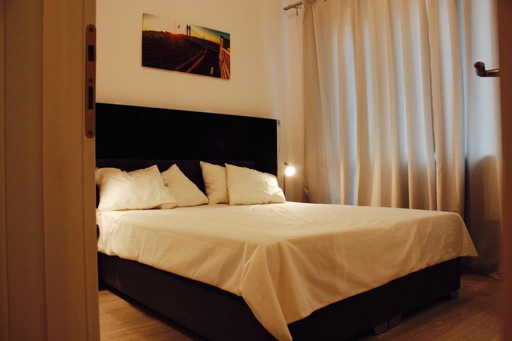 Apartament Central Cismigiu ブカレスト エクステリア 写真